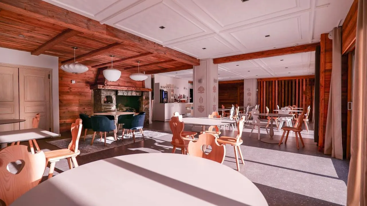 Hotel Des 2 Gares Saint-Gervais-les-Bains 3*,