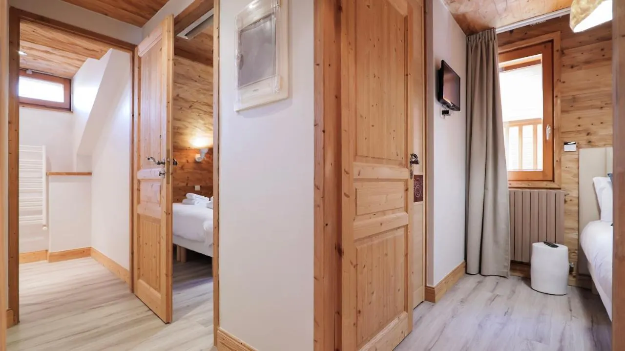 Hotel Des 2 Gares Saint-Gervais-les-Bains